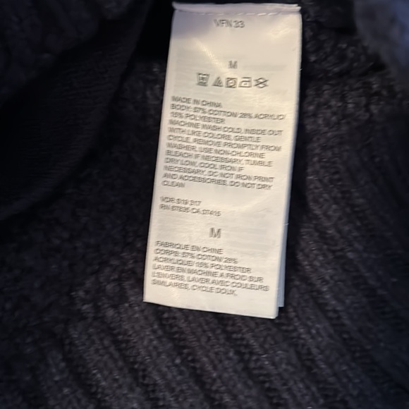 Nautica - Men’s Cardigan - Size Medium - Picture 6 of 6